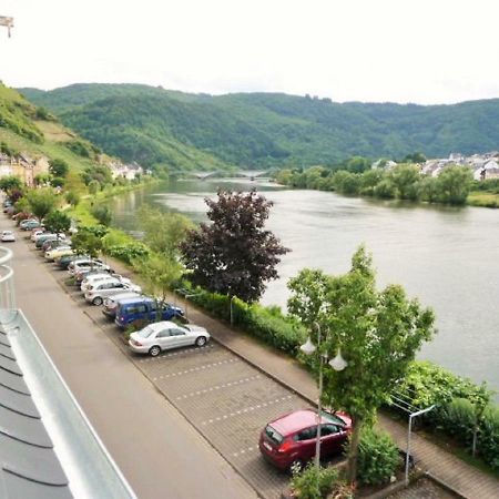 Mosel Ausblick Apartamento Zell an der Mosel Exterior foto
