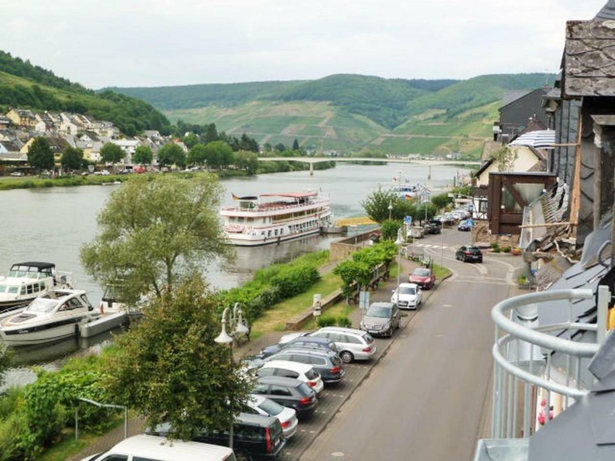 Mosel Ausblick Apartamento Zell an der Mosel Exterior foto
